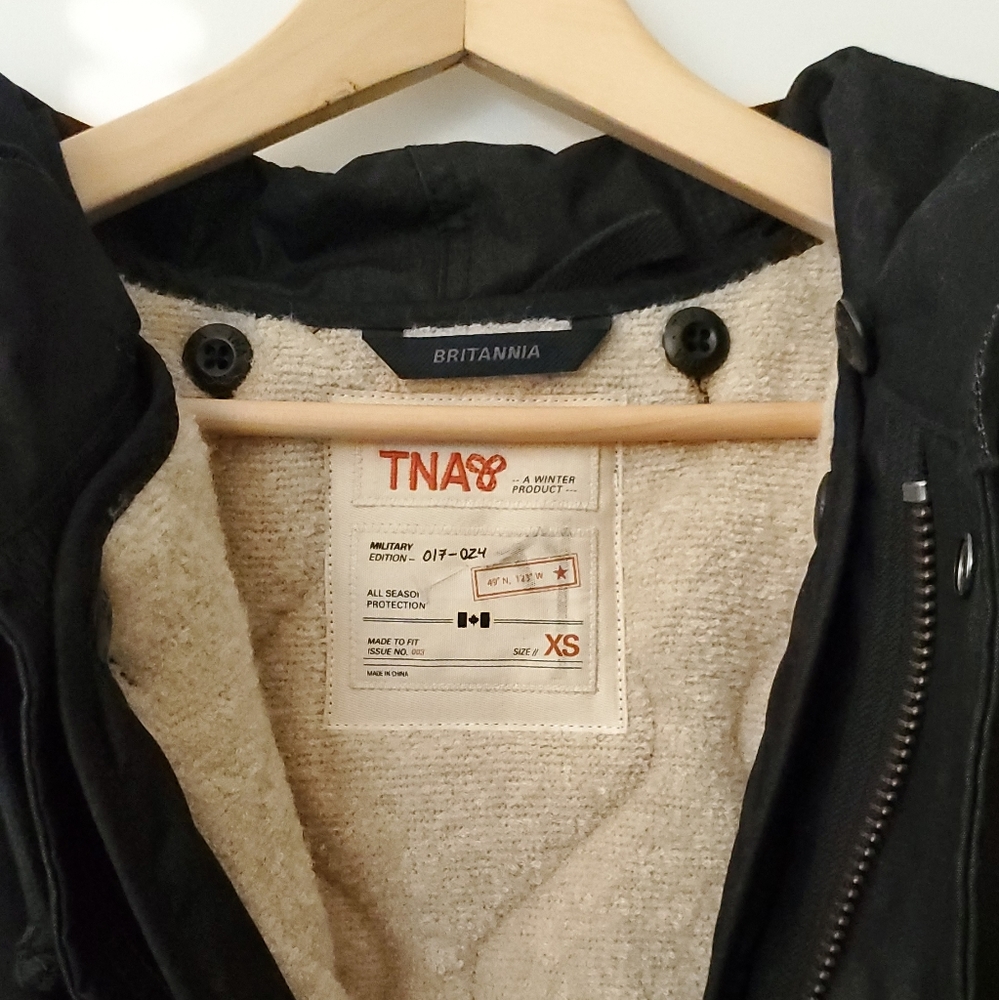 TNA Aritzia Brittania Black Parka Coat XS - Picture 12 of 16